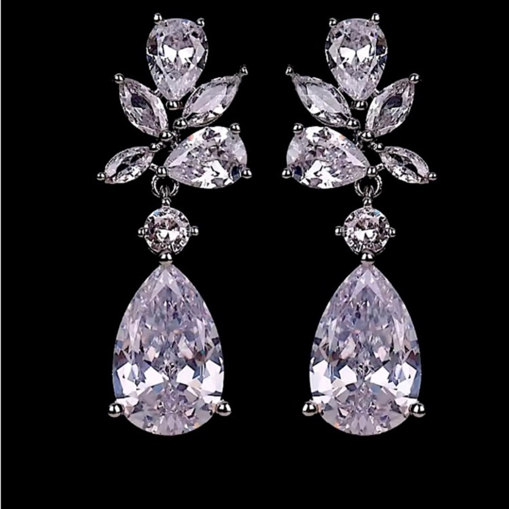 Sterling Clear Crystal Bling Style Chandelier Drop Earrings
